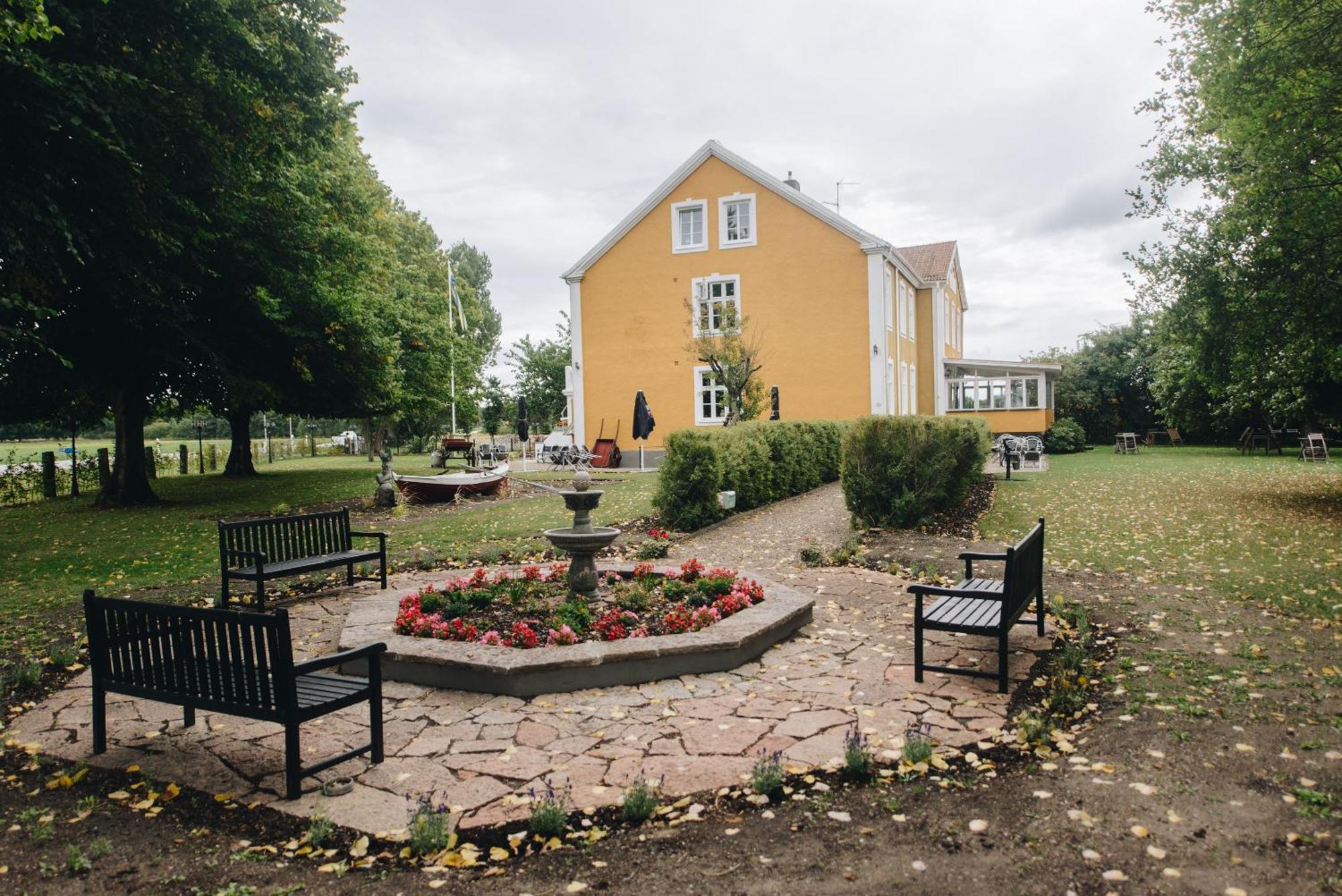 Sölvesborg Mjaellbyhus Pensionat & Stugby מראה חיצוני תמונה