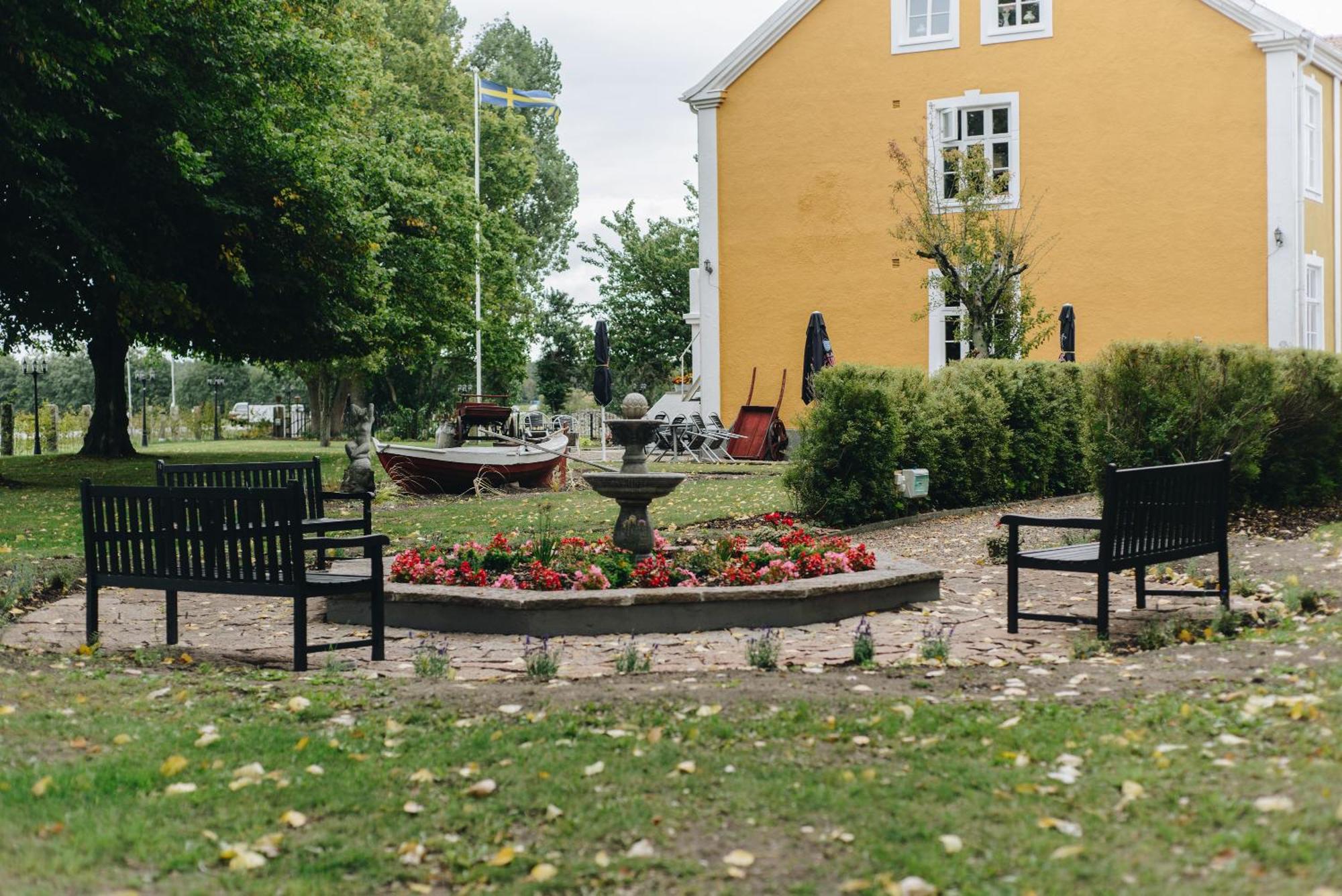 Sölvesborg Mjaellbyhus Pensionat & Stugby מראה חיצוני תמונה